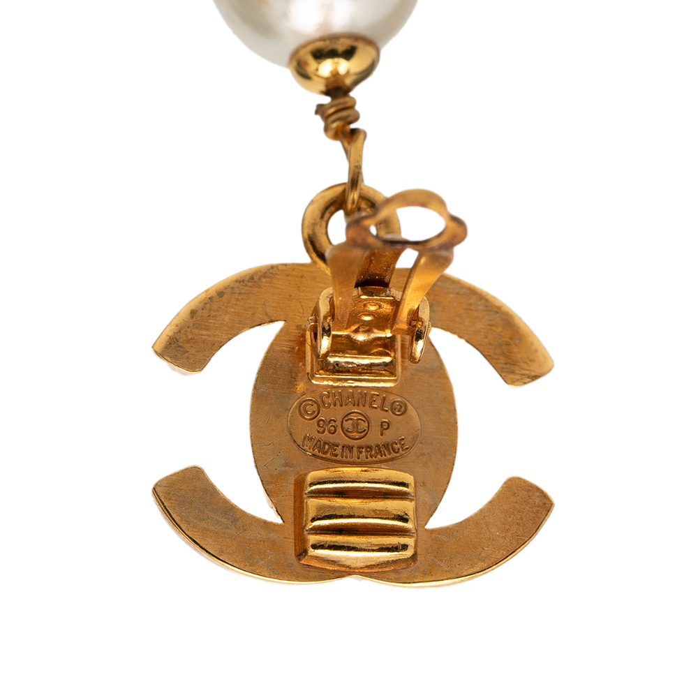 Pre-Loved Chanel CC Gold Plated Turnlock Faux Pearl Drop Clip On Earrings - Picture 3 of 3
